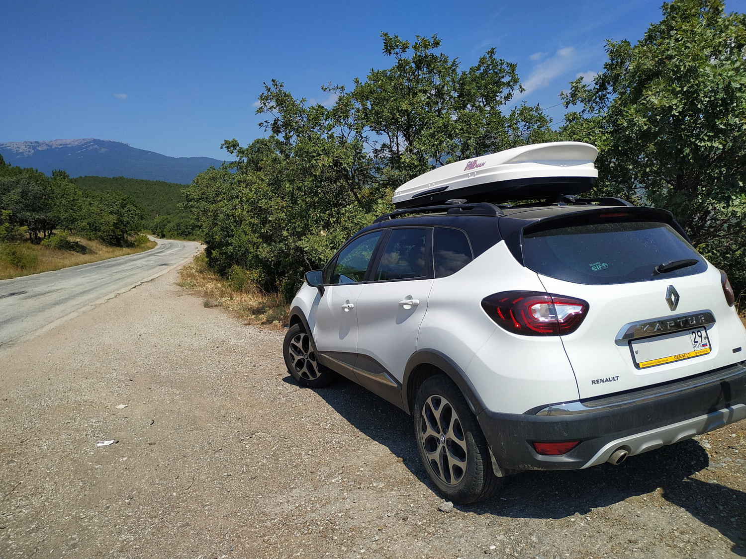 Багажный бокс на крышу Carl Steelman SPORT 1800*790*330 белый "карбон" с двухсторонним открытием + еврокрепление "краб"(об.330л) от магазина ФаркопРос